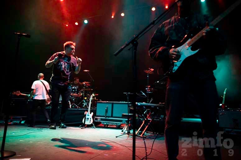 20191220 203509 COLD WAR KIDS_Entercom.jpg