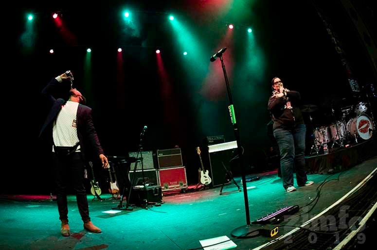 20191220 220600 LOVELYTHEBAND-3_Entercom.jpg