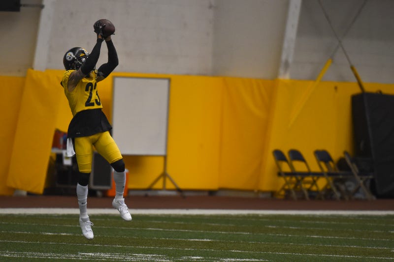 Joe Haden going through drills