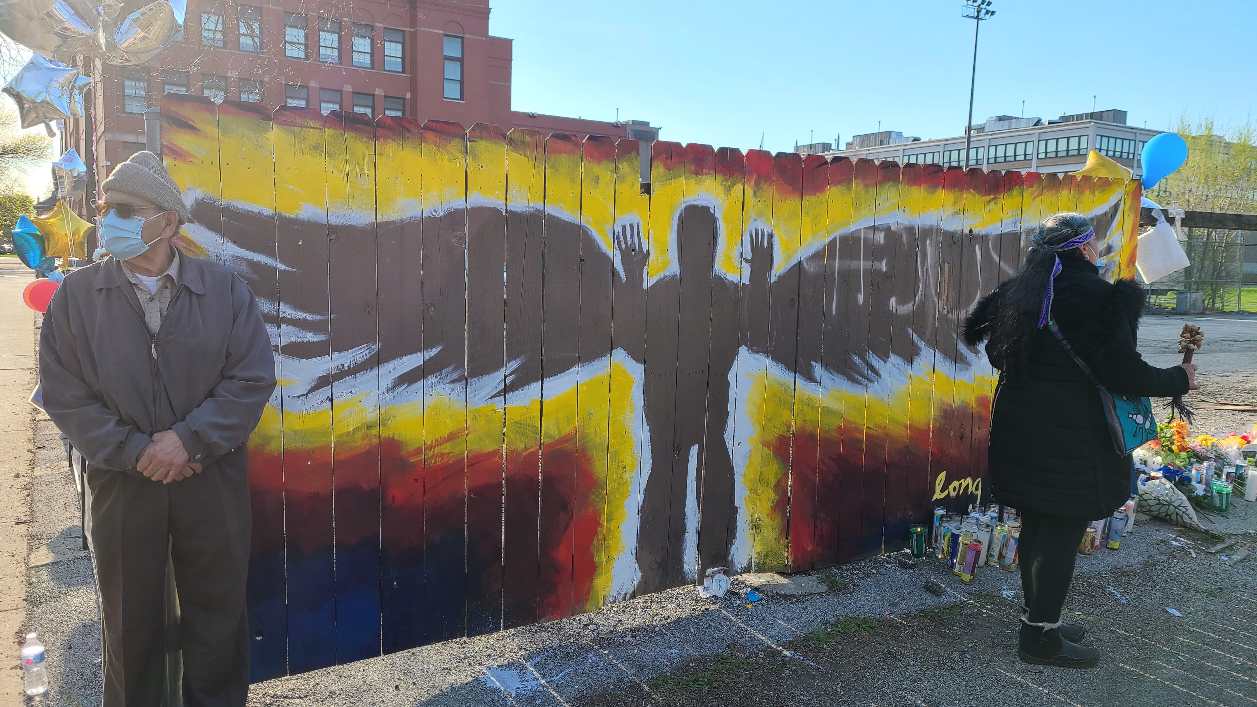 Little Village mourns Adam Toledo as artist unveils mural near where shooting happened