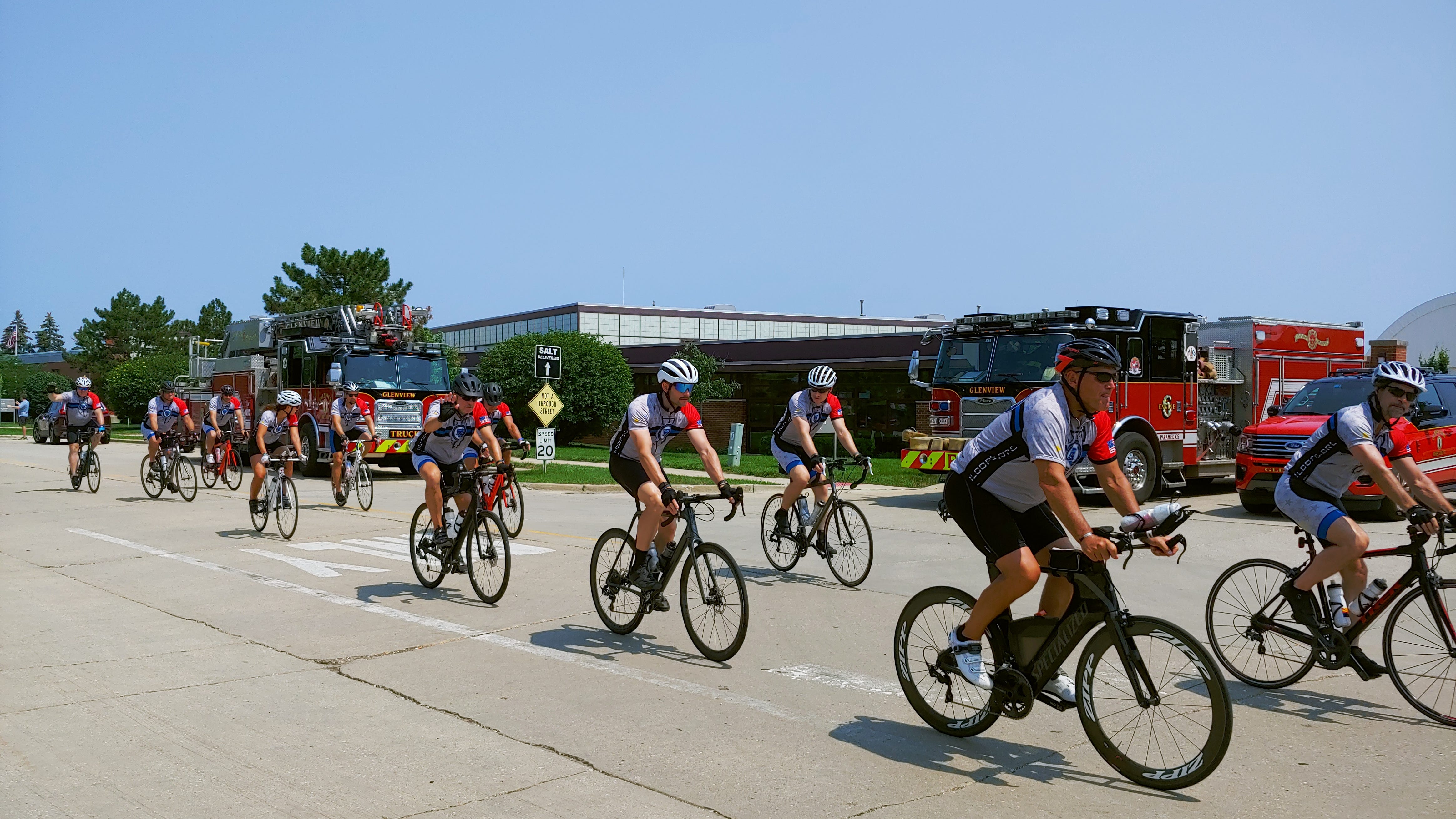 Dozens gather to honor fallen officers in Cycle Across Illinois