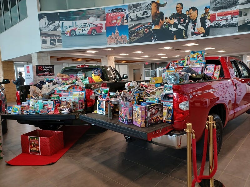 DeSoto collects gifts for kids and senior citizens