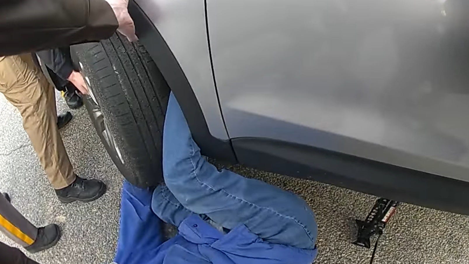 Delaware police, bystander rescue 70-year-old woman pinned under SUV