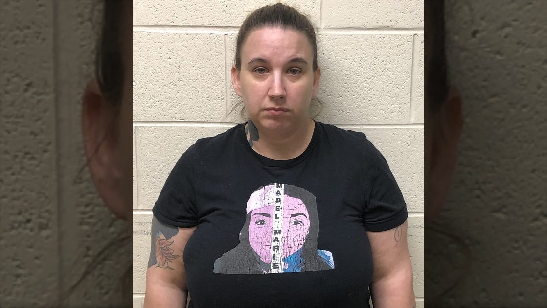 Former Philadelphia prisons guard charged with gun trafficking via social media
