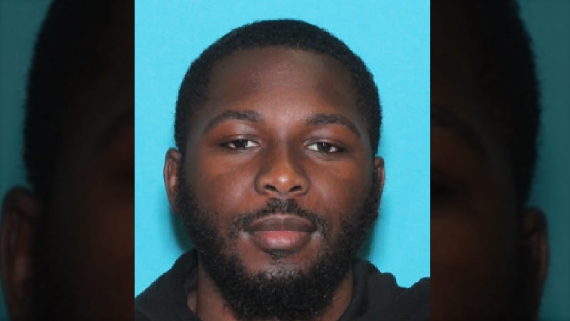 A year later, feds search for man accused of murdering girlfriend