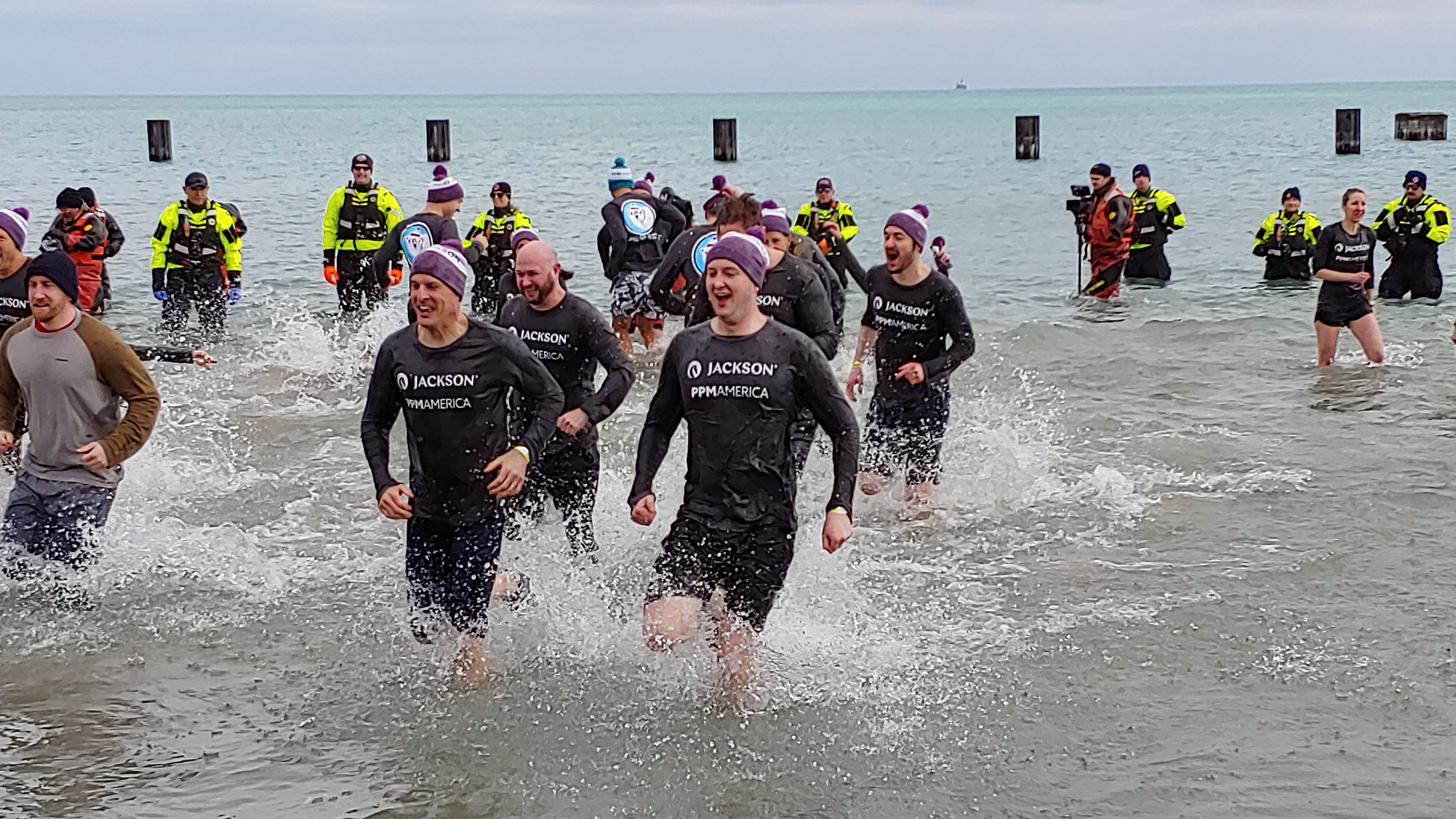 Thousands participate in the 2022 Polar Plunge