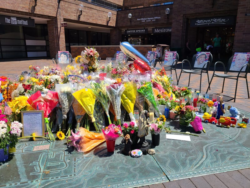 Highland Park shooting memorial