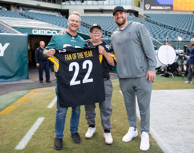 Bill Soloway and Jim Zimmerman Sr. got to meet Zimmerman's favorite player, Steelers linebacker T.J. Watt.