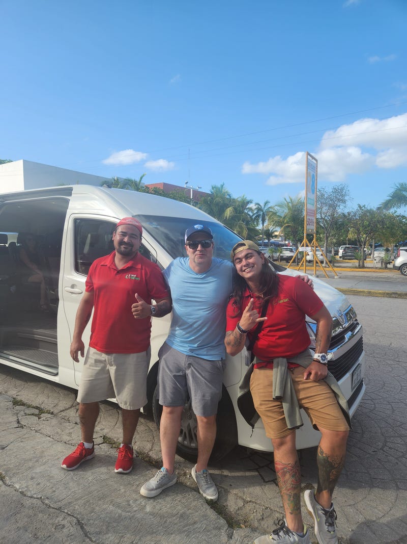 Exploring the Cancun Taco Tour