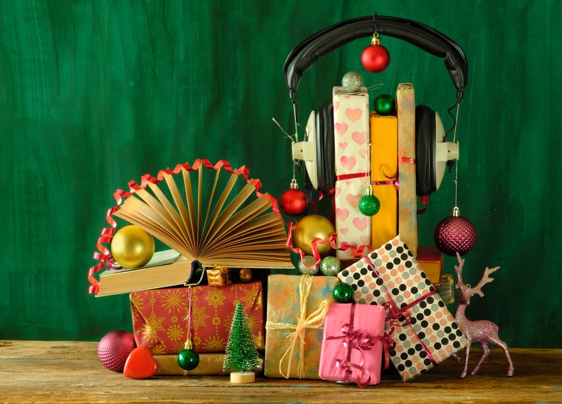 Aunt Terri's Holiday Tunes streaming now!