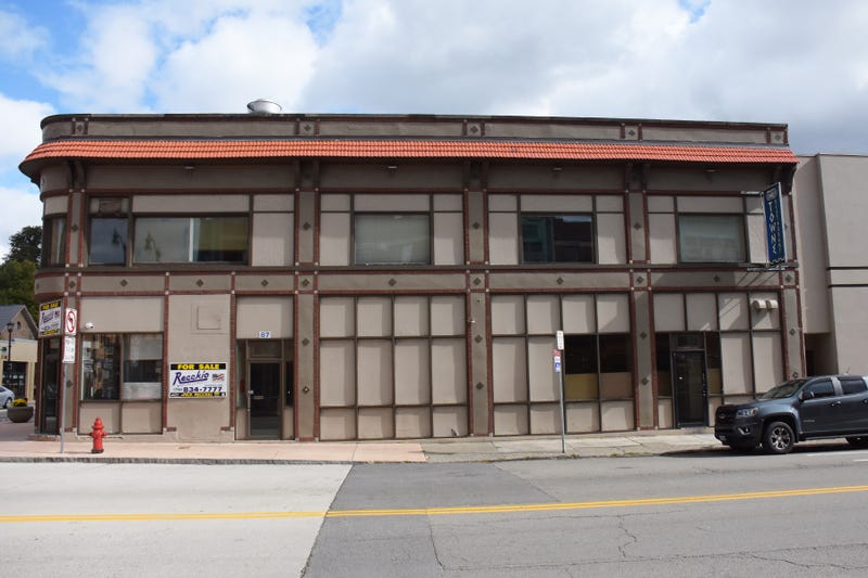 Citing an uncertain environment, Evergreen Health says it is selling its property at the former Towne Restaurant it bought last year. The asking price is $1.8 million.