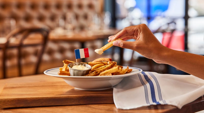 The café will serve guests a complimentary plat du jour of "French Fries paired with Hellmann's mayo"