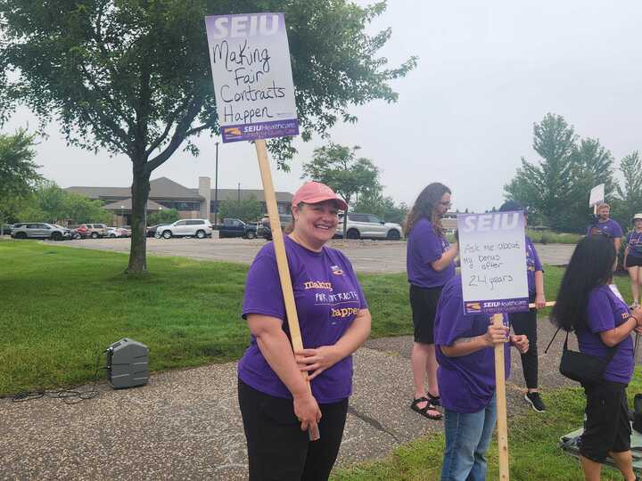 Strikers at Health Partners in Stillwater