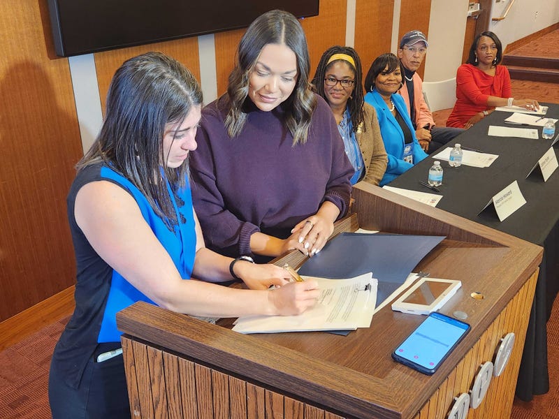 We're learning more about a tentative deals struck between Minneapolis Public Schools and the teachers union