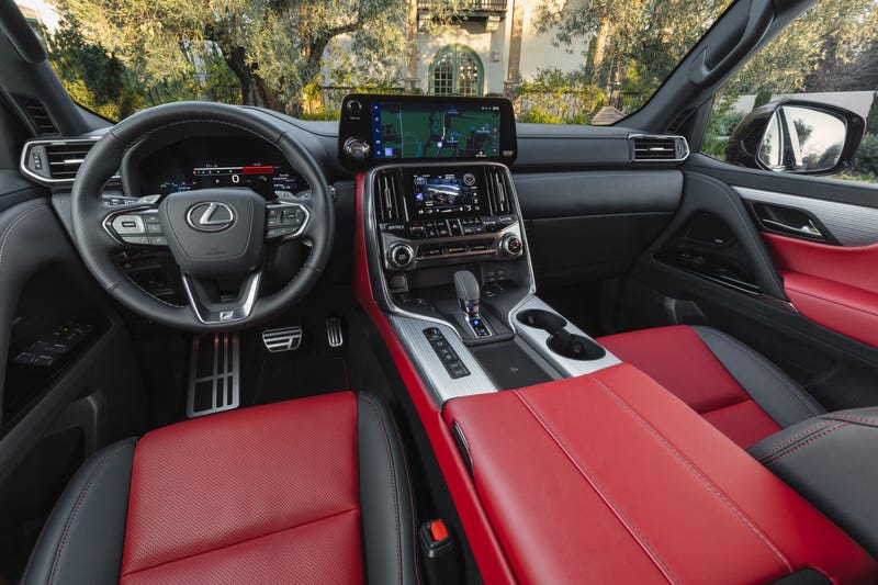 2025_Lexus_LX_700h_FSPORT_Handling_CircuitRed_003