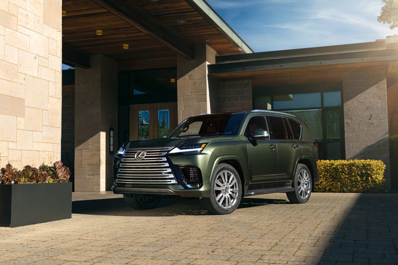 2025_Lexus_LX_700h_UltraLuxury_NoriGreenPearl_001