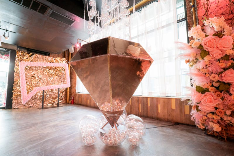 Diamonds & Rosé Experience by Bravo Bucketlisters