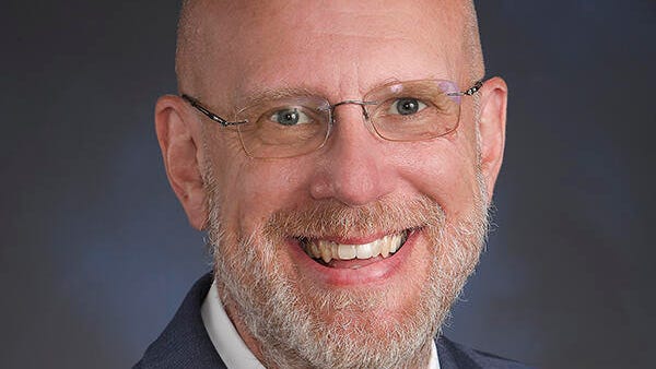 Weeks after holiday controversy, suburban District 64 leader announces resignation