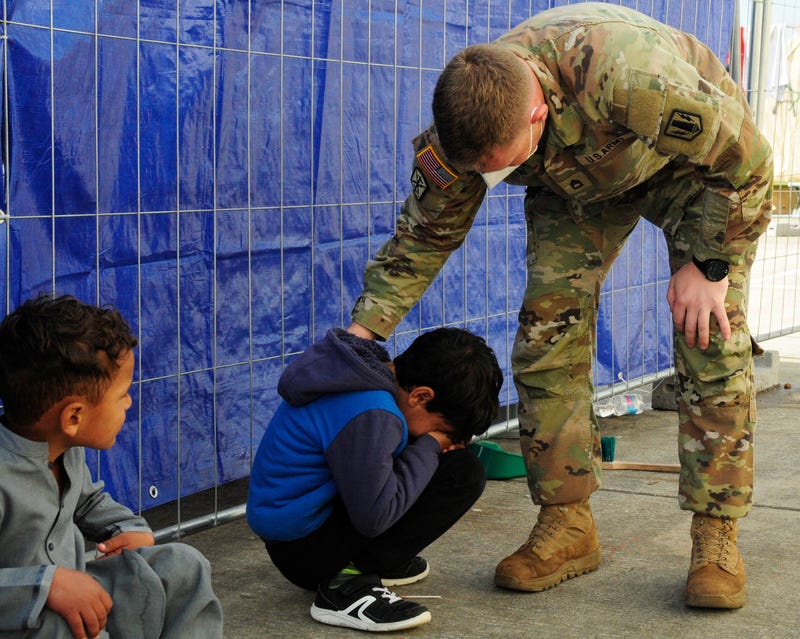Army soldiers bring smiles to Afghan children