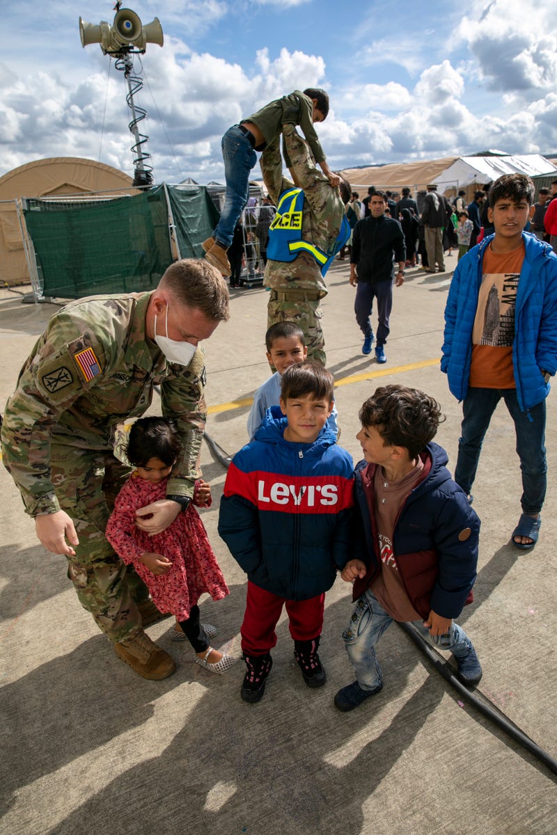 Army soldiers bring smiles to Afghan children