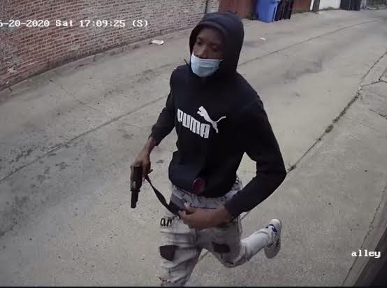 Police release images of person wanted for slaying of 2 teens in South Chicago