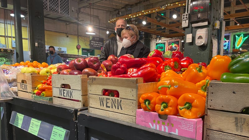 Iovine Brothers Produce at Reading Terminal Market