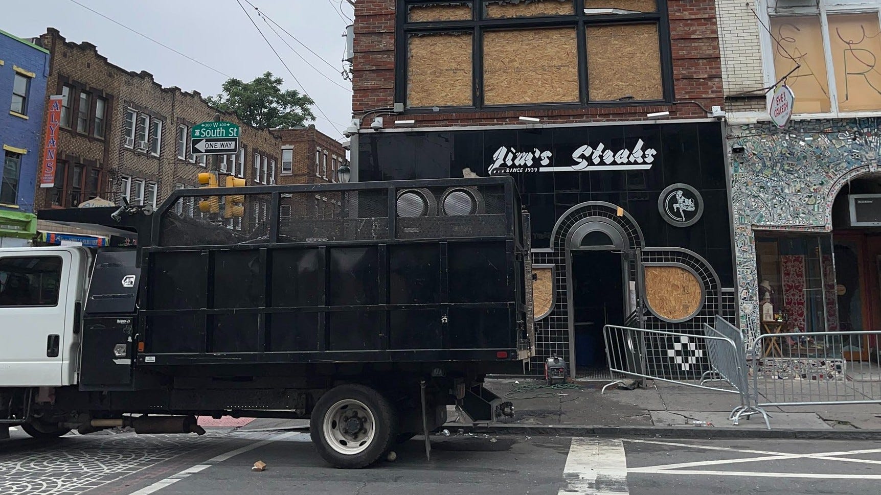 Faulty wiring led to fire at Jim's Steaks, say officials