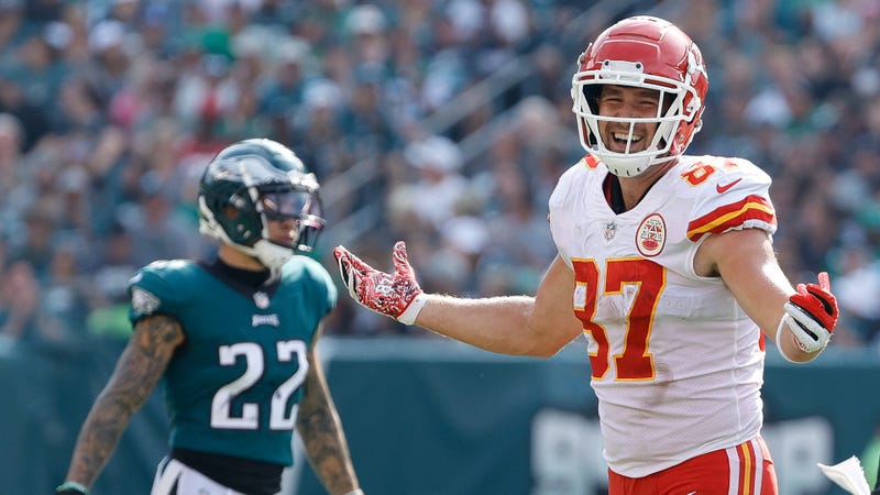Kansas City Chiefs tight end Travis Kelce, brother of Philadelphia Eagles center Jason Kelce, reacts during a game at Lincoln Financial Field on Oct. 3, 2021.