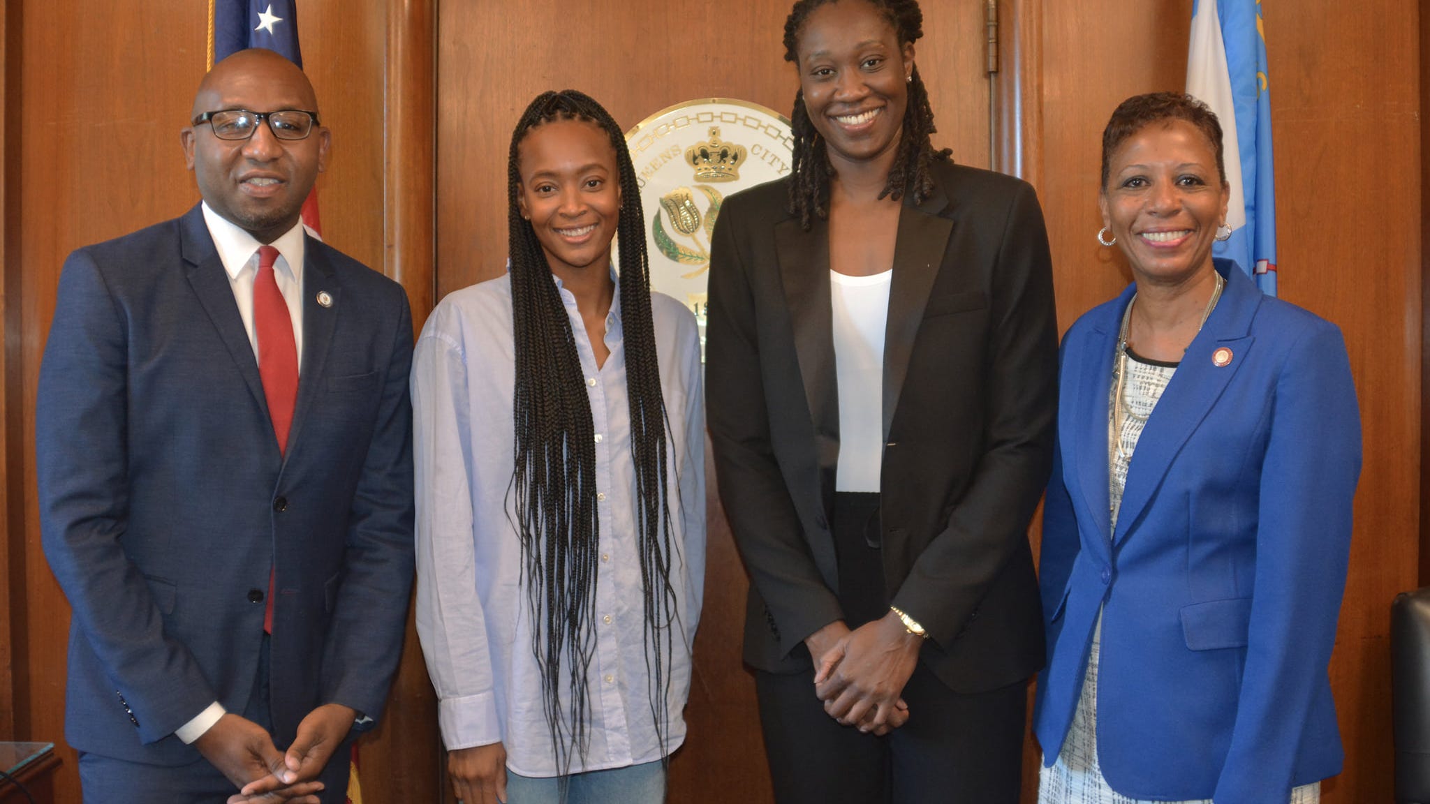 PHOTOS: Queens gold Olympians given keys to borough by Donovan Richards, Jr.