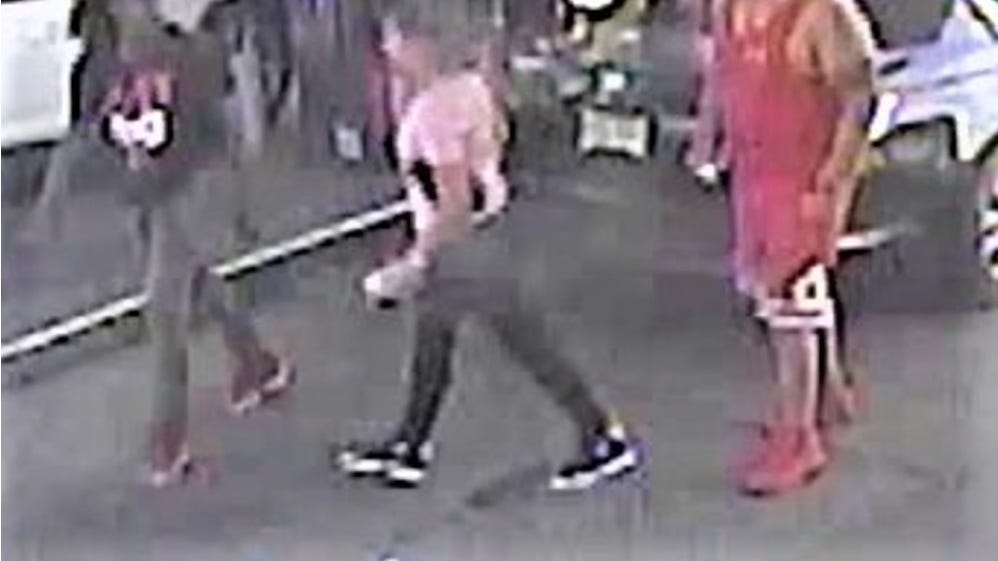 Man punched, stabbed at Bronx gas station during money dispute: NYPD