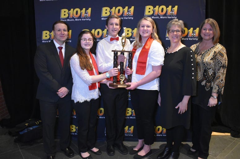 Christmas Choir Champions: Indian Valley Middle School 33