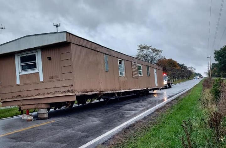 mobile home in road