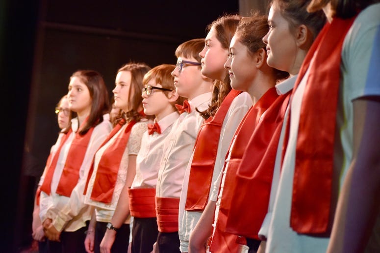 Christmas Choir Champions: Indian Valley Middle School 32