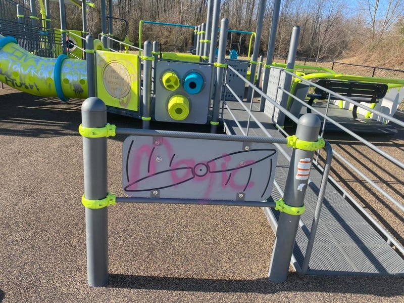 Troy, Mo kids refuse to let vandals destroy their playground