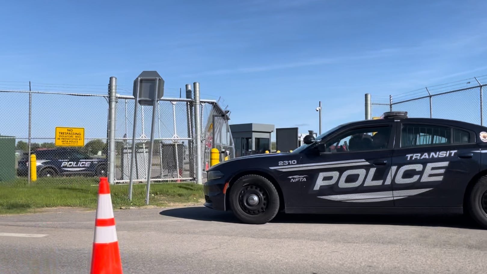 Man arrested after security breach at Buffalo Niagara International Airport