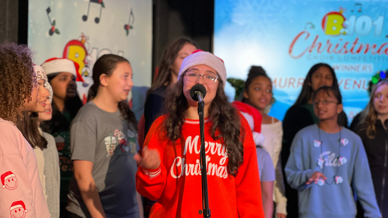 B101's K-8 Division 2023 Christmas Choir Competition Champions Murray Avenue School Perform at B101