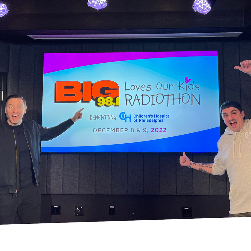 Trey Morgan with Coop at 21st Annual BIG 98.1 Loves Our Kids Radiothon