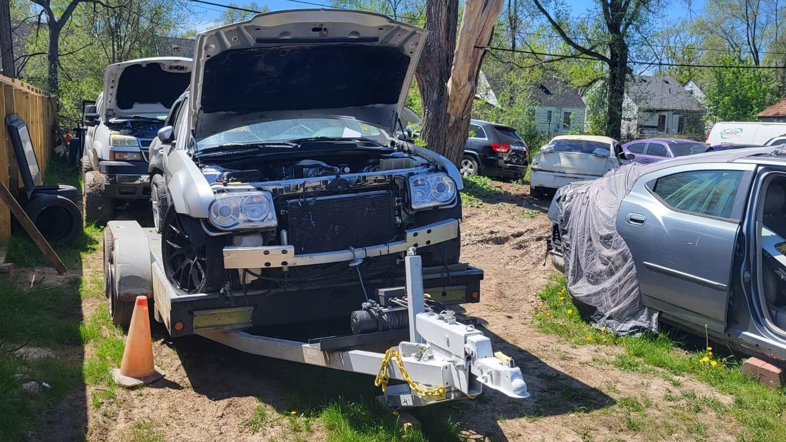 Detroit police stumble across illegal chop shop, at least 13 stolen cars while investigating a resident complaint [PHOTOS]