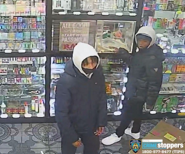 Teens wanted for smash-and-grab robbery of Brooklyn smoke shop