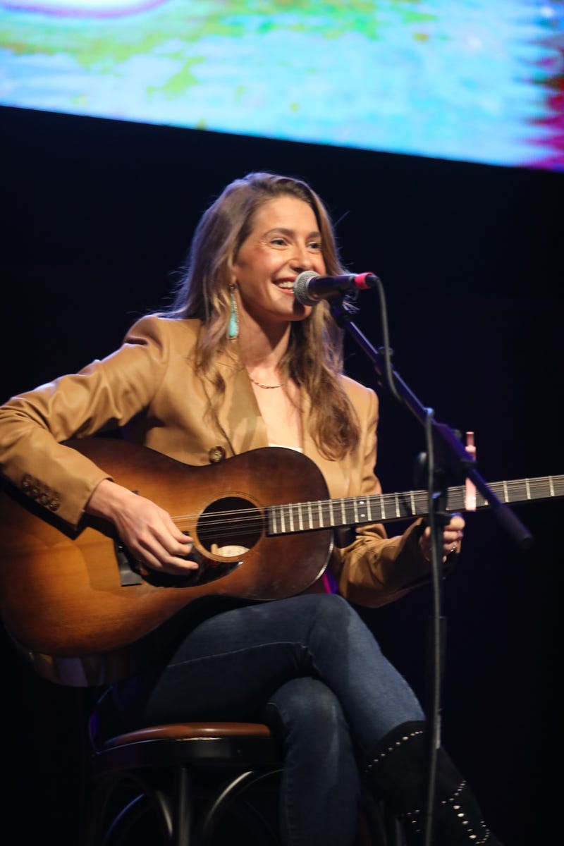 Caroline Jones Ten Man Jam 2022