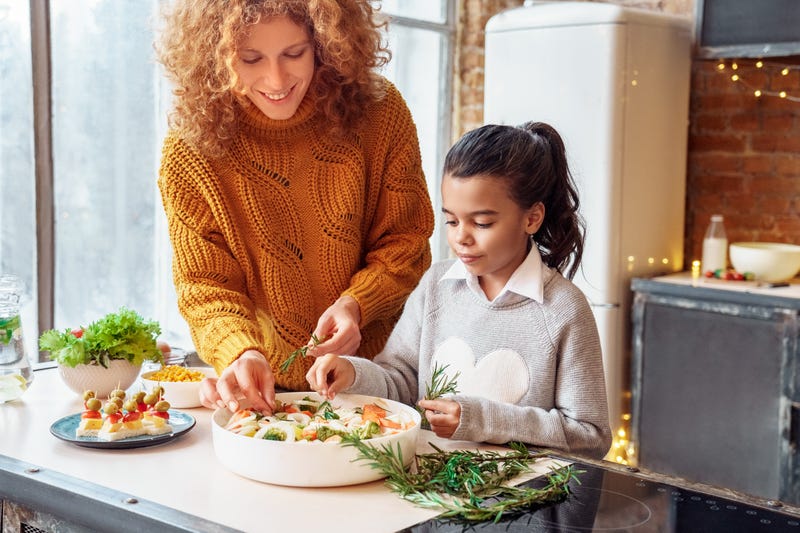 Ring In The New Year with These 3 Healthy Apps | Bee Fit