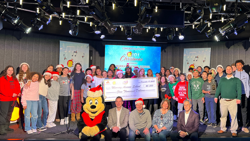 B101's K-8 Division 2023 Christmas Choir Competition Champions Murray Avenue School Perform at B101