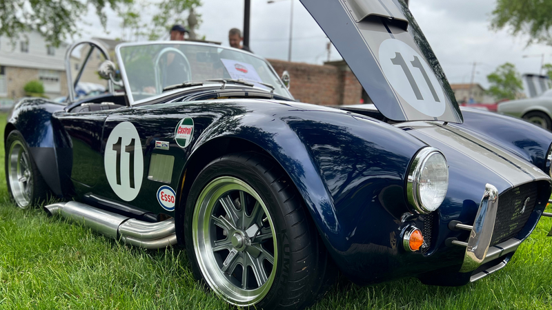 BIG 98.1 and American Heritage's 18th Annual Car Show