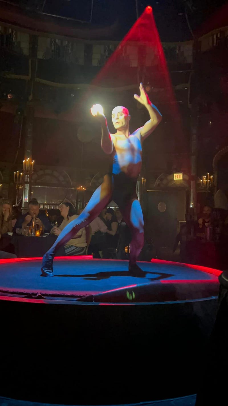 “Cabaret Zazou: Luminaire”
