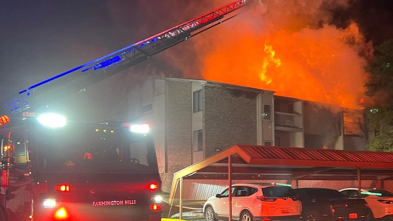 Firefighters, police safely evacuate residents, pets from raging fire that destroyed condos in Farmington Hills [PHOTOS]