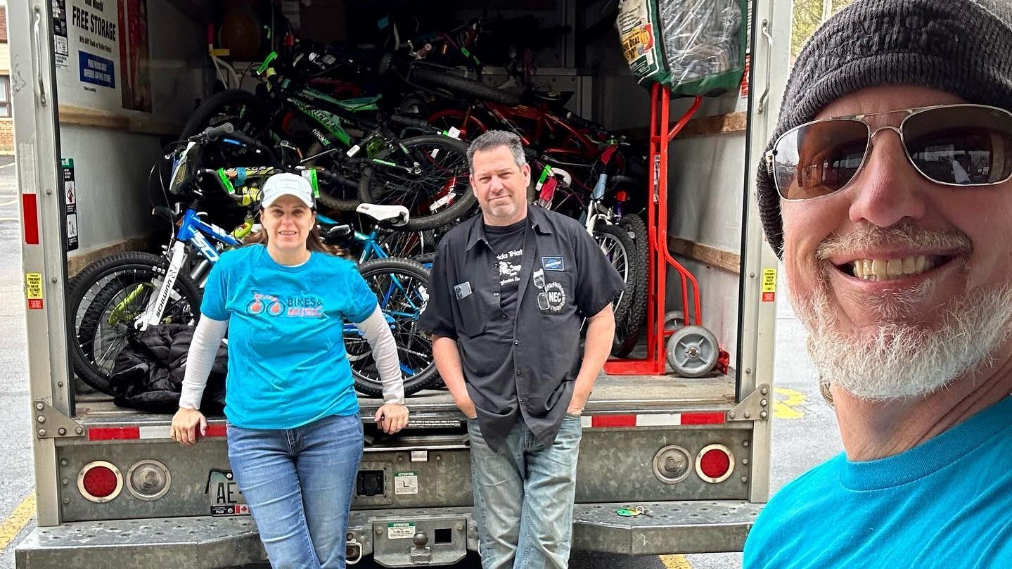 Palatine nonprofit gives new life to used bikes and musical instruments
