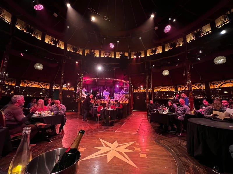 “Cabaret Zazou: Luminaire”