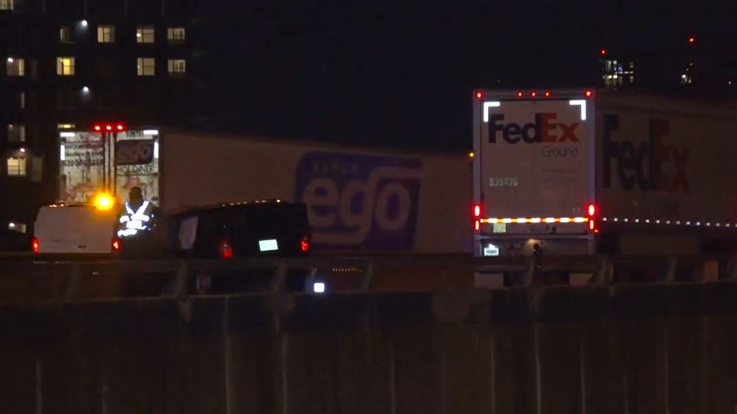 1 dead in Dallas crash, driver accused of intoxication manslaughter
