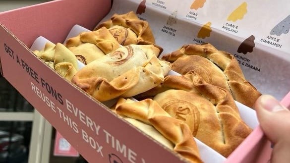 Empanada eatery popular along Chicago Marathon route