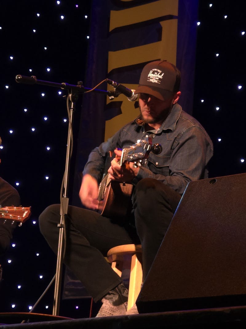 Froggy 101 Guitars & Stars